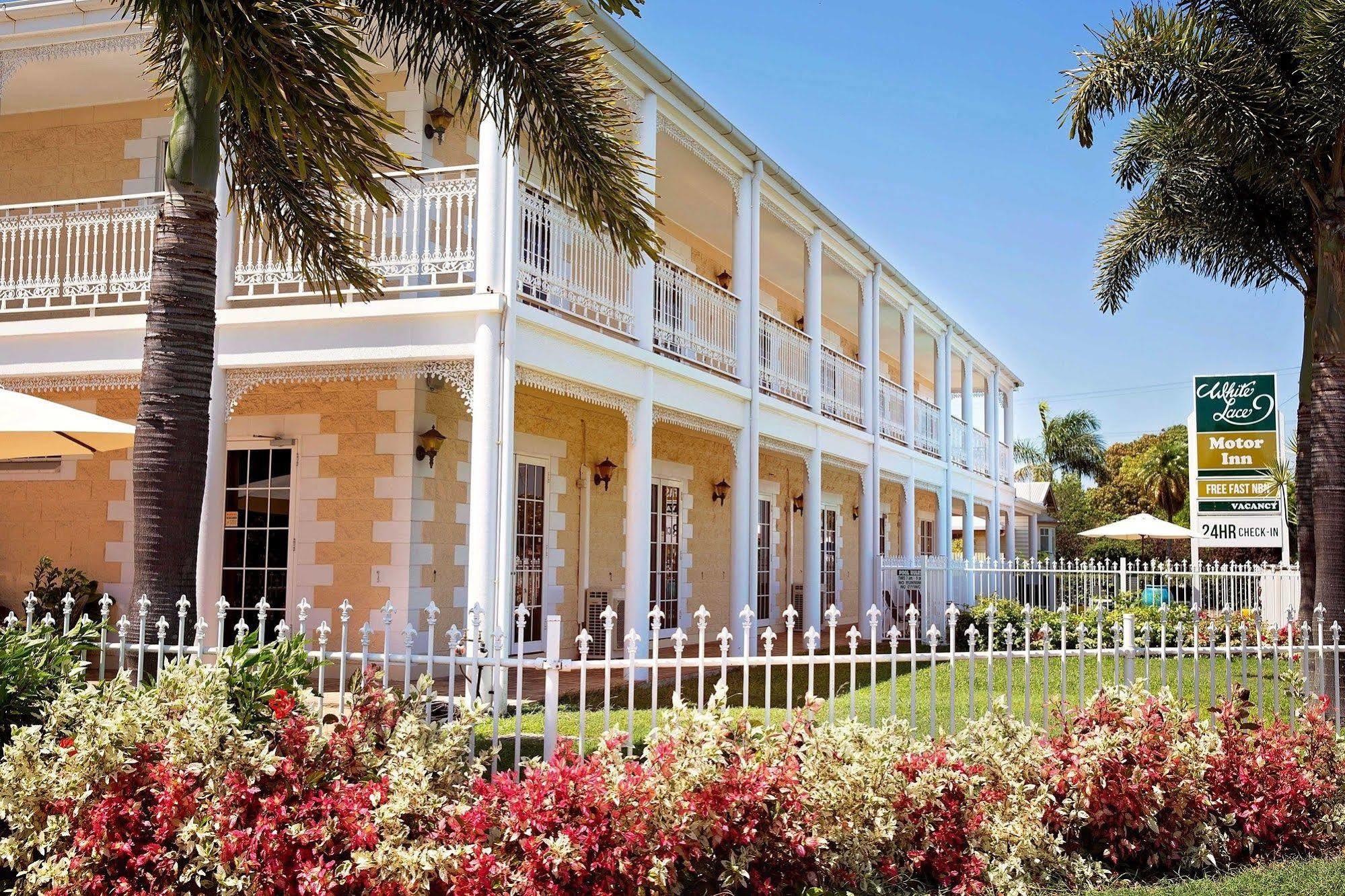 White Lace Motor Inn Mackay Buitenkant foto
